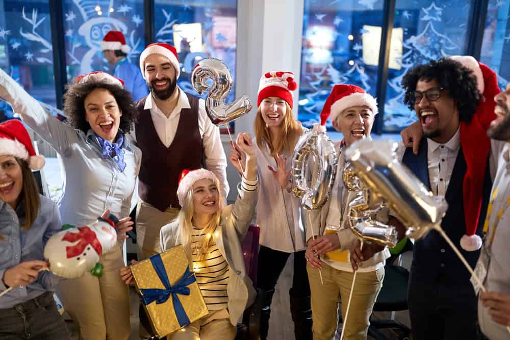 weihnachtsfeier-2022-unterhaltsames-firmenevent